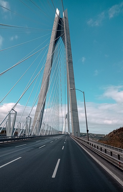 İstanbul Altınbaş Üniversitesi Mühendislik Fakültesi Nerede?