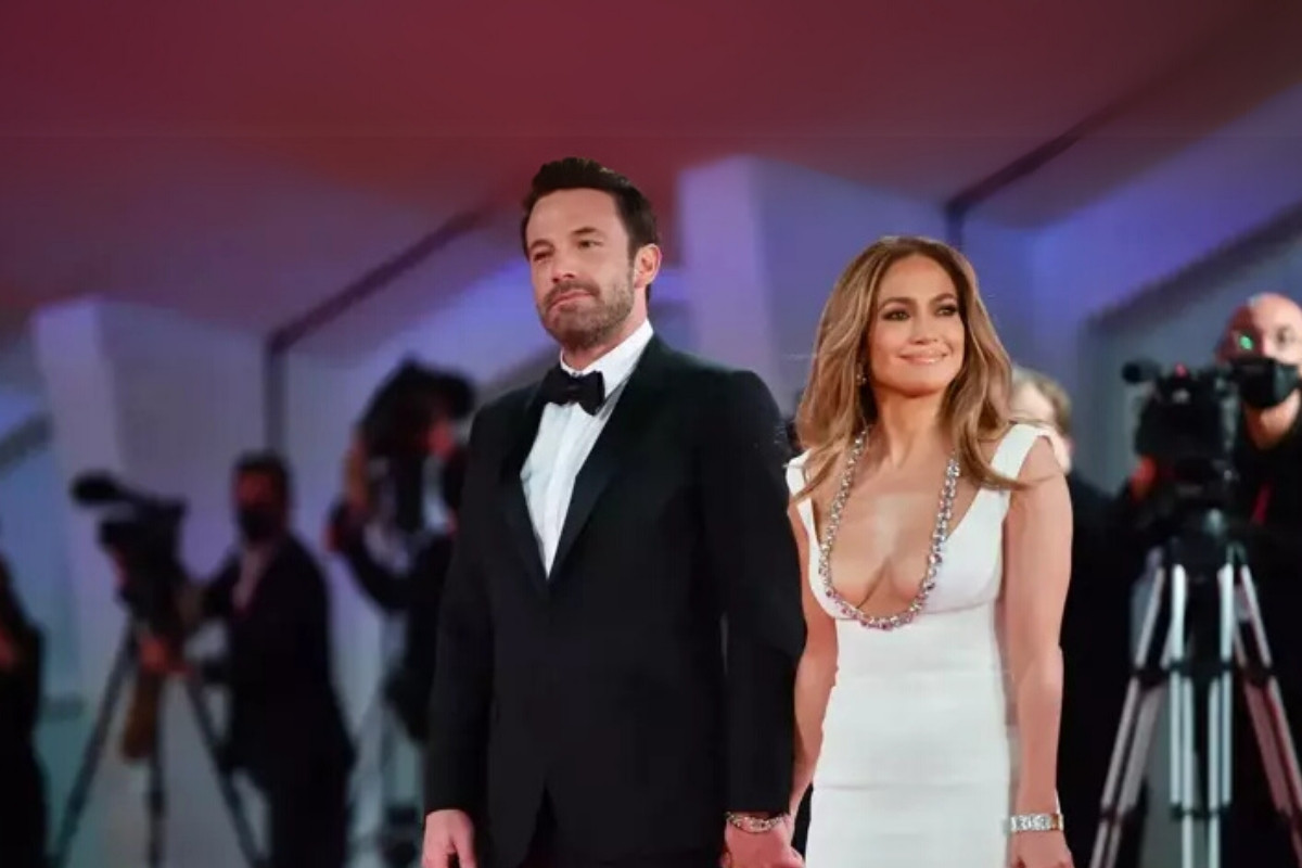 jennifer lopez affleck soyadini sildirmek icin gun sayiyor 1X6yeNs2