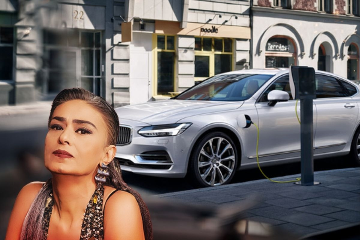 yildiz tilbenin 6 milyon tllik yeni oyuncagi volvo s90 hem luks hem cevreci hem 2PLf87wf