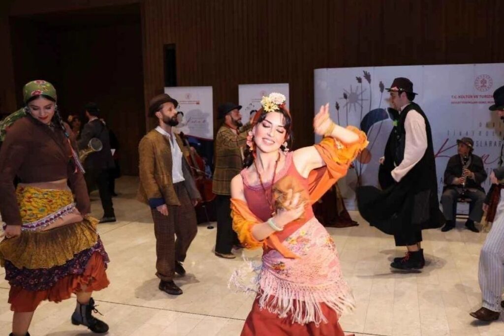 3 uluslararasi kadin oyun yazarlari tiyatro festivali basliyor bircok oyun ve muzikal sanatseverlerle bulusacak p1i9fcFs