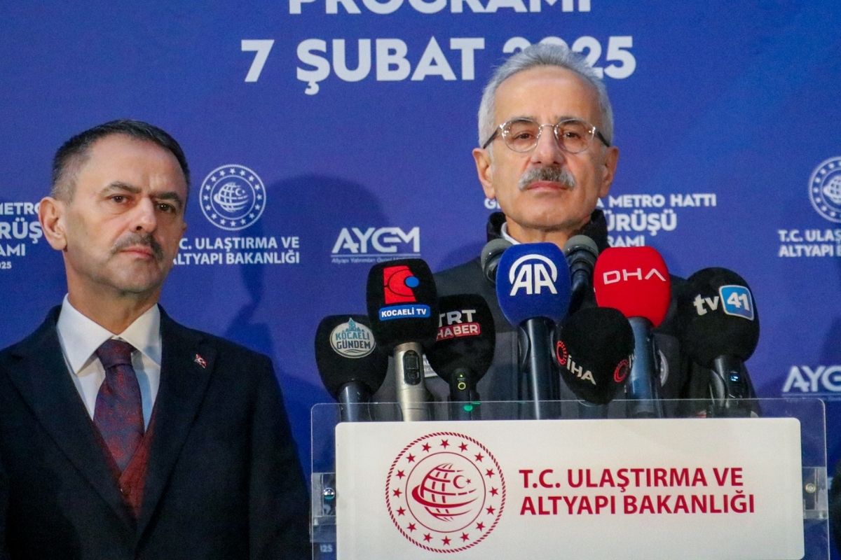 bakan uralogludan gebze darica metro hatti paylasimi raylar da gelecek de bizim 0 z42Ppszp