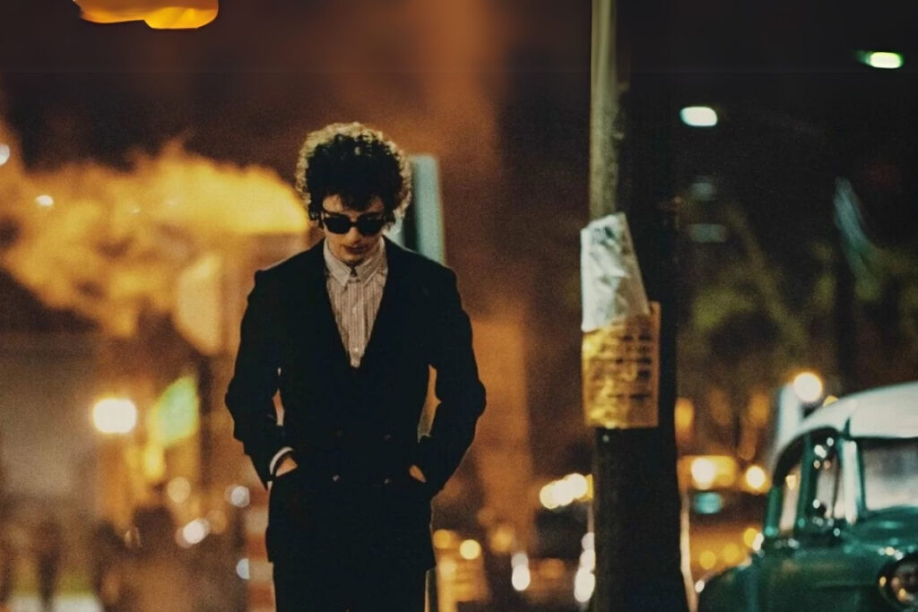 bob dylanin new yorka gelisiyle baslayan hik ye 1965deki newport folk festivale dogru uzaniyor iste 1cgJwveq