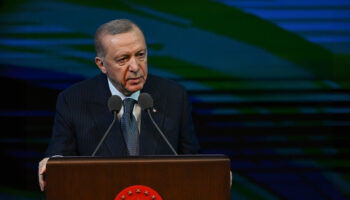 cumhurbaskani erdogan deprem bolgesindeki tum konutlar yil sonu teslim edilecek Veggy3xq