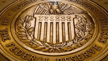 fed enflasyonu yuzde 2 hedefine dondurme konusunda kararli oldugu mesajini verdi qnfatve6