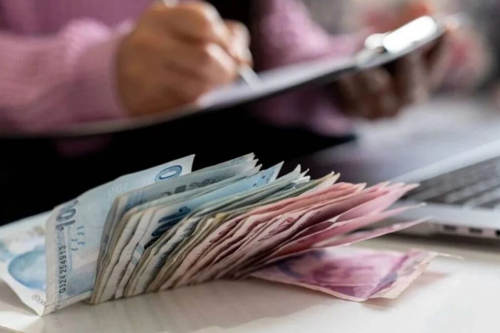 finansal yatirim araclarinda vergi duzenlemesi yatirim fonlarindaki kazanclarda yuzde 10 olan tevkifat orani yuzde nx2at6fB
