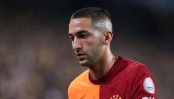 galatasaray hakim ziyechle yollarini ayirdi sozlesme karsilikli olarak feshedildi mktN4D4j
