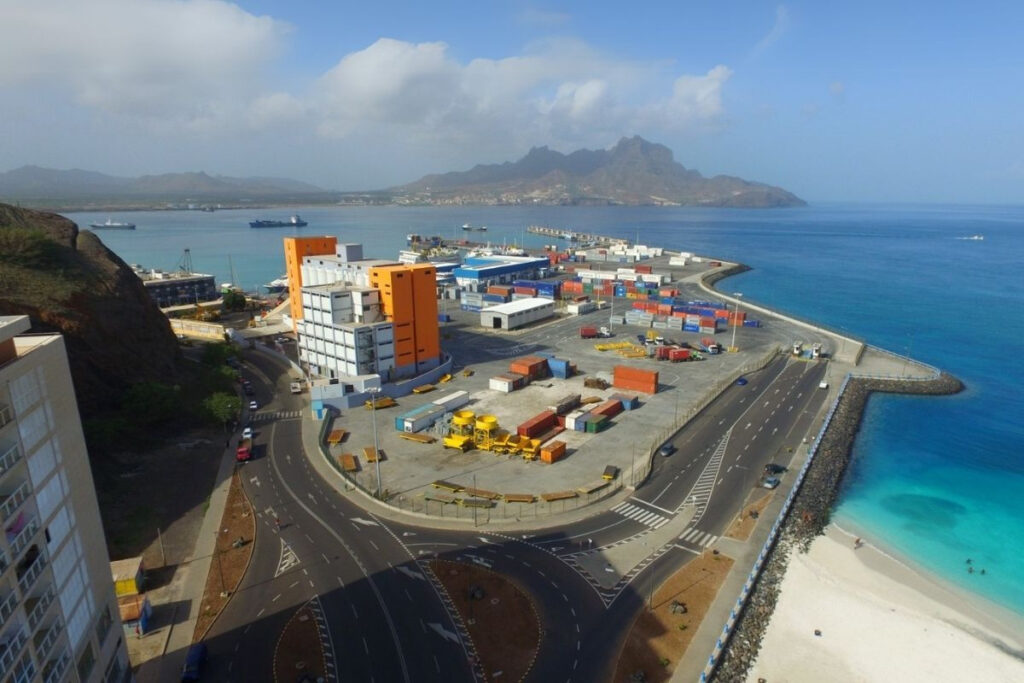 global ports holding cabo verde mindelo kruvaziyer limanini portfoyune ekledi sYmyGxyG