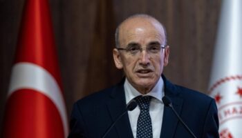 hazine ve maliye bakani mehmet simsek son 4 yilin en dusuk ocak ayi verisi XJIntW8N