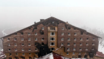 kartalkayada yanan grand otelde ekipler calismalarina yeniden basladi hi2qeBp3