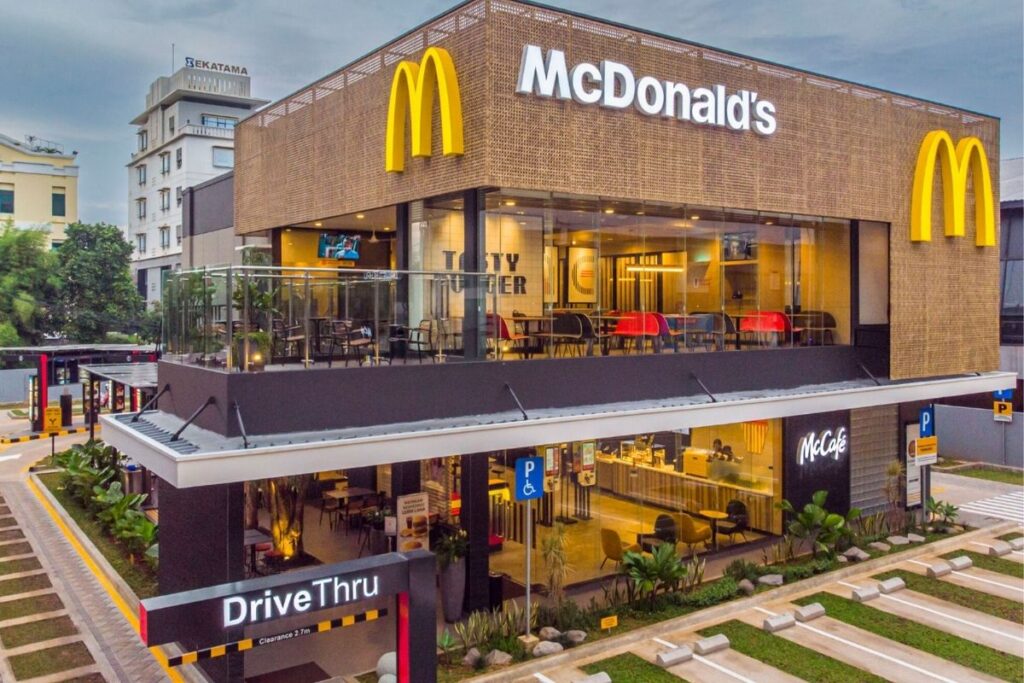 mcdonalds 2020den bu yana abddeki satislarinda en buyuk dususu kaydetti P8ip7Nl2