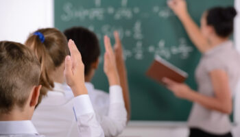 milli egitim bakani yusuf tekinden ozel okullara fahis fiyat resti gerekirse kapatiriz NfS4yVZA