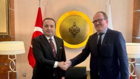 oecd kuresel iliskiler direktoru andreas schaal ankarada ticaret bakanligini ziyaret etti Uvmv8SCf