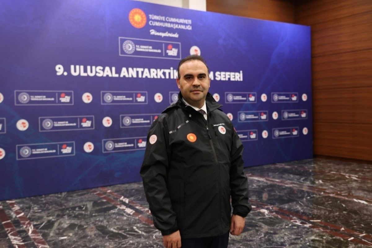 turk bilim insanlari 9 ulusal antarktika bilim seferi icin yola cikti 0 Magp4dT8