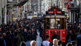 turkiyenin nufusu artiyor kirsalda nufus azaliyor belde ve koylerde yasayanlarin orani yuzde 66ya dustu Gzdsqsna