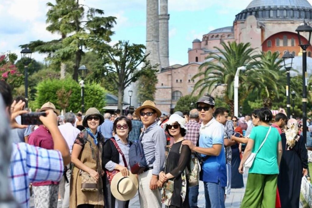 turkiyenin turizm geliri yuzde 83 artisla tum zamanlarin en yuksek seviyesini gordu PE61yWUc