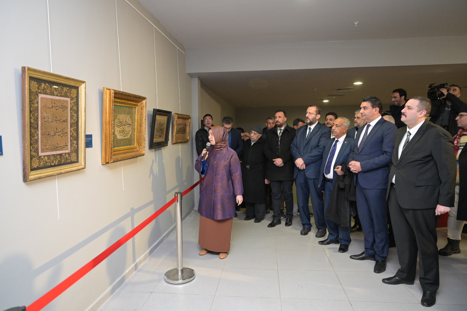 yildiz holding islam eserleri koleksiyonundaki husn i hat eserleri sanliurfa arkeoloji muzesinde sergilenmeye basladi 0 V3mCcaNC