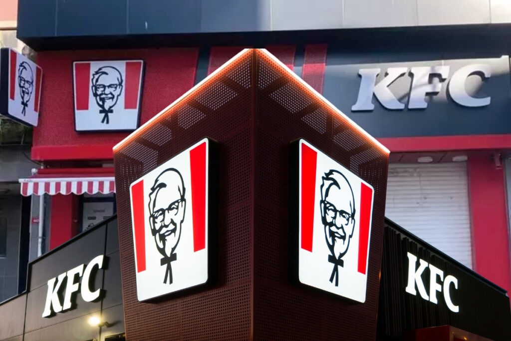 yum brands ve is gida arasindaki kriz derinlesiyor elindeki stogu bitiren kfcler bir bir EHIxdClx