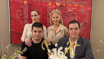 9 yil once bosanan necmettin karabacak ile burcu sendir ogullari icin ayni karede PPD7rANS