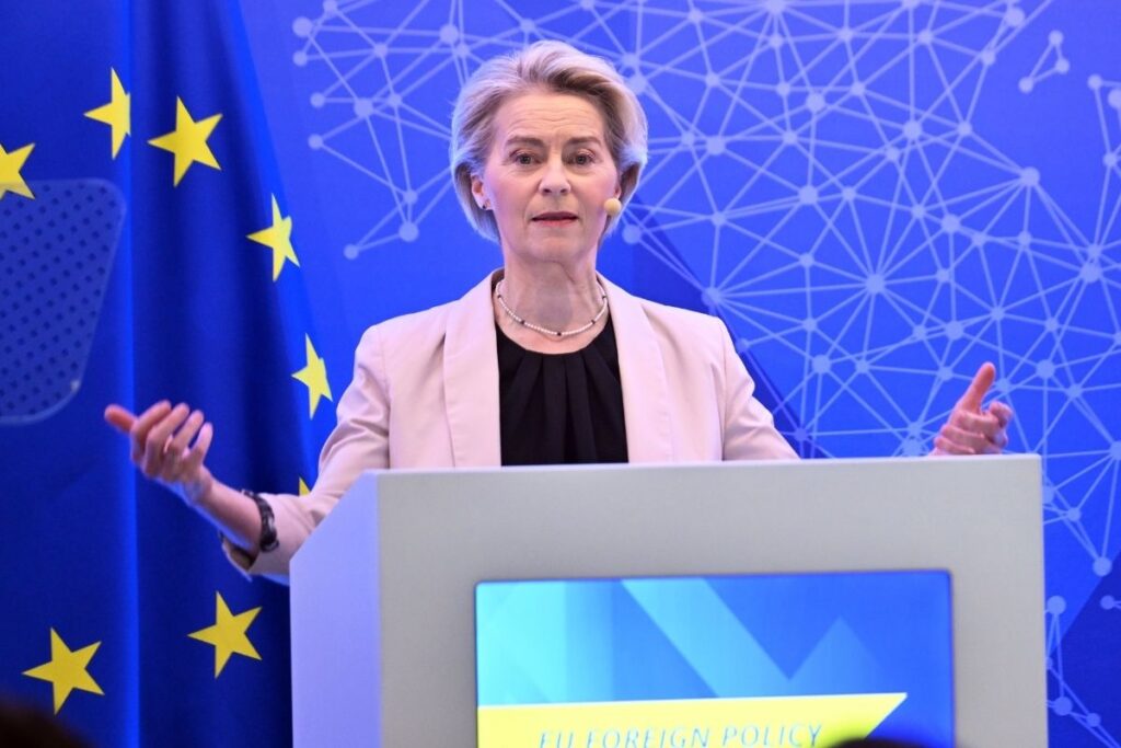 ab komisyonu baskani ursula von der leyen abdnin abye gumruk vergileri uygulamasi halinde buna s1U1Xins