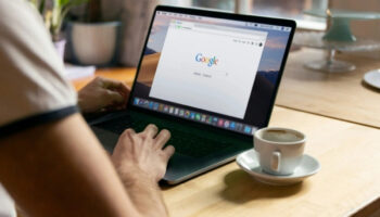 abd adalet bakanligi googlea acilan antitrost davasinda chrome tarayicisinin satilmasi talebini tekrarlayarak mahkemeye revize AacIIx9e