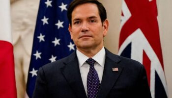 abd disisleri bakani rubio ukrayna rus kontrolundeki topraklarindan taviz vermek zorunda kalacak ATdWZueH