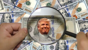 abdde 100 dolarlik banknotlarda trumpin resminin yer almasi icin yasa tasarisi sunuldu UraRG3zx