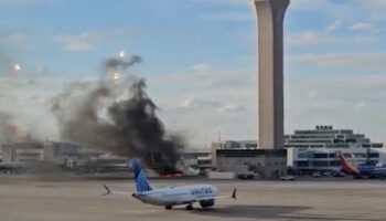 abdde inis yapan yolcu ucagi pistte alev aldi 12 yarali KuhDy1mP