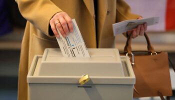 almanyada muhafazakar cducsunun kazandigi genel secimin kesin sonuclari aciklandi TxhWHJJ9