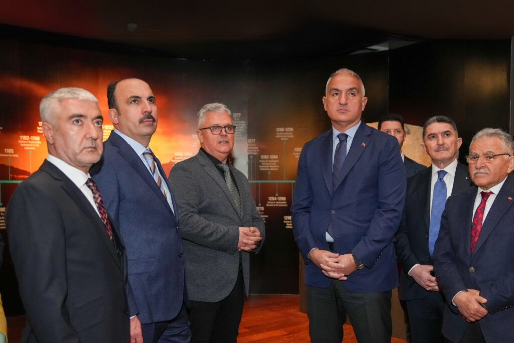 anadolu selcuklu mirasi milletin evinde B3wFHv3D