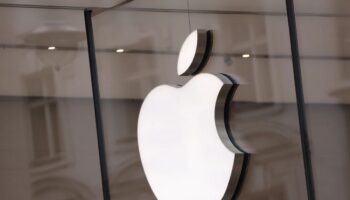 apple daha genis bir pazarda rekabet edebilmek icin dusuk maliyetli iphoneu piyasaya surecek dKVL8gct