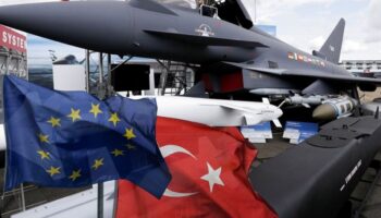 avrupa birliginin olusturdugu 150 milyar euroluk savunma fonunda turkiye tartismasi dUgaYGCt