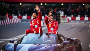 avustralya grand prixsinde yagmur bekleniyor hamilton ilk defa yarisacak oldugu ferrari aracinin ayarlarini ogreniyor fO6hue96