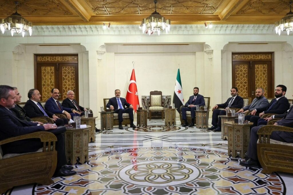 bakanlar hakan fidan ve yasar guler ile mit baskani ibrahim kalin suriye cumhurbaskani sara fdJKXYAP