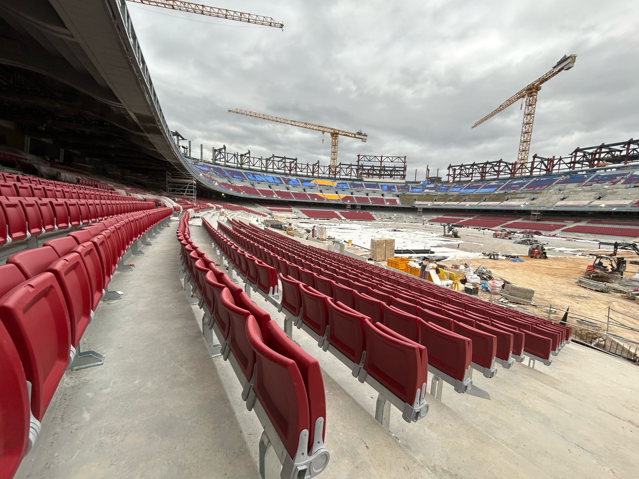 barcelona spotify camp nou stadyumu turk insaat sirketi limakin ellerinde yukseliyor 0