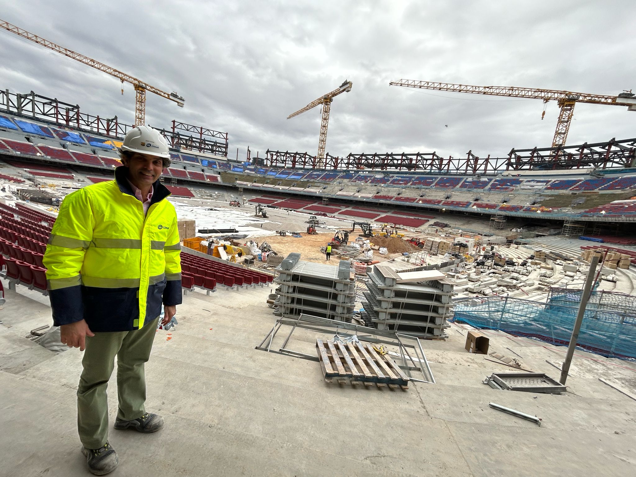 barcelona spotify camp nou stadyumu turk insaat sirketi limakin ellerinde yukseliyor 4