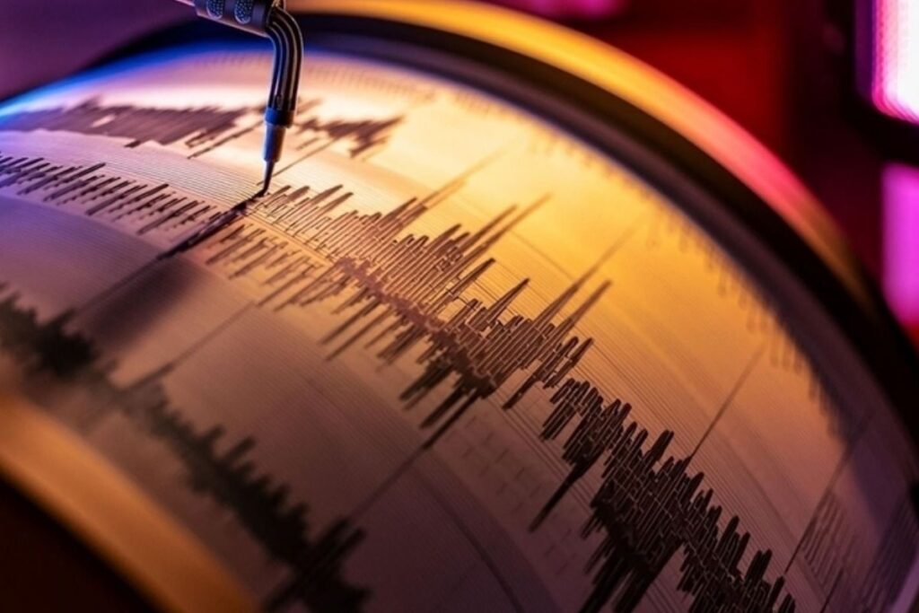 bingolun yedisu ilcesinde 48 buyuklugunde deprem meydana geldi 2c61JxGE