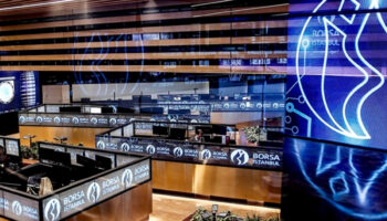 borsa yabanci girisi ve ab etkisiyle pozitif devam ederken bu yil halka arz edilen RVTmBBSB