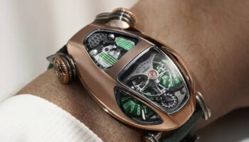 bvlgari ve mbf is birligiyle erkekler icin ilk serpenti modeli tanitildi dGMOQ9lz