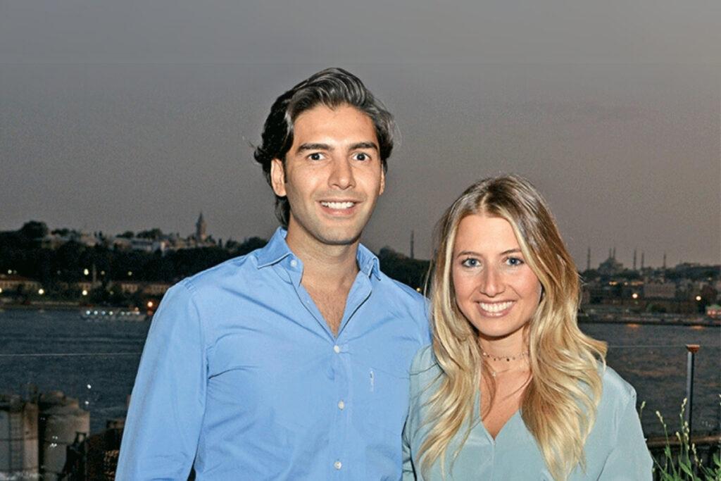 cem baver ozalpten esi pelin akin ozalpe duygusal paylasim nAFc3z6y