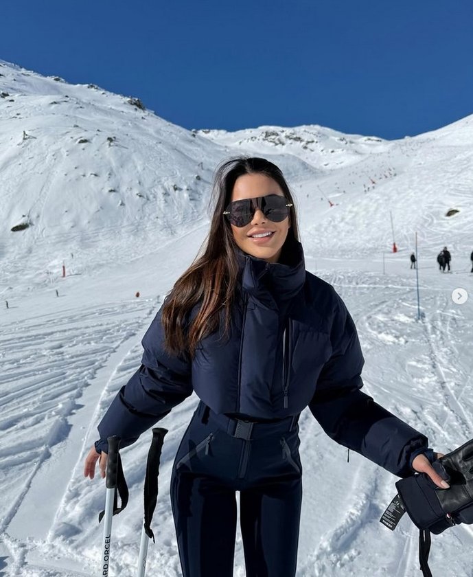 cemiyetin genc isimlerinde piril cetindogan kokuludagin kayak keyfi 1 jpIw6RIz