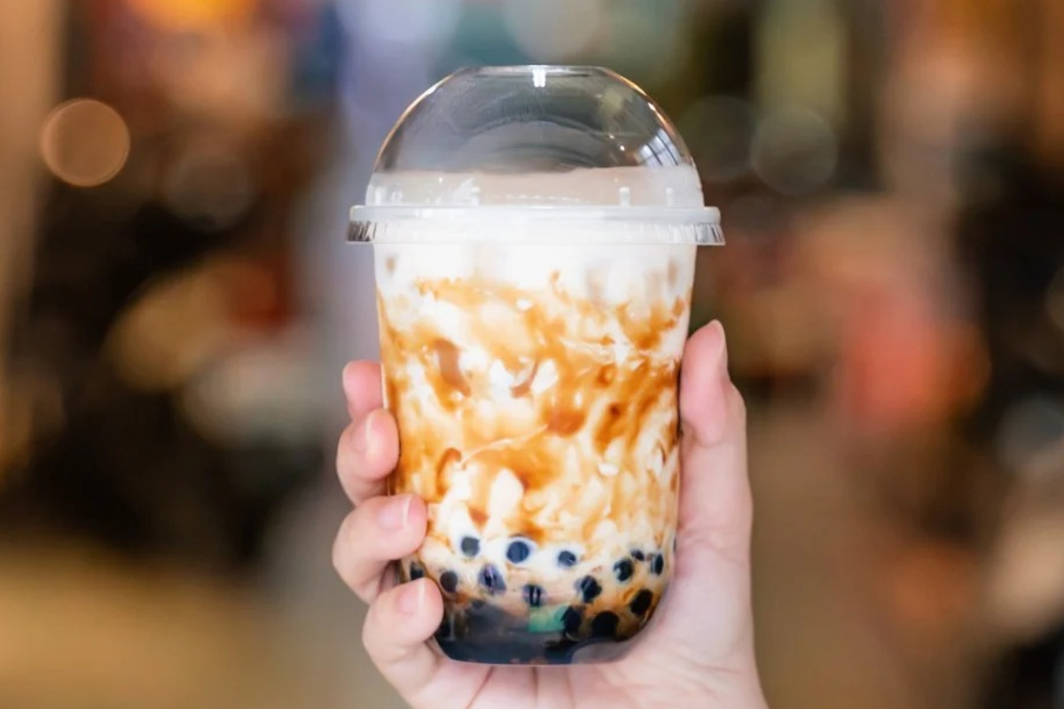 cinde kurdugu bubble tea satis zincirini borsaya acan 38 yasindaki yunan wang 11 milyar nyTmGN5J