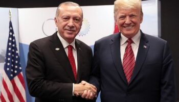cumhurbaskani erdogan abd baskani donald trump ile telefonda gorustu V7c9KvH6