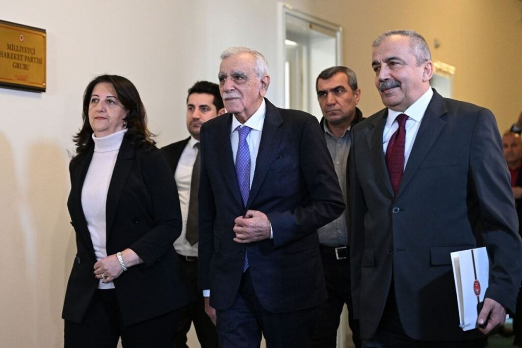 cumhurbaskani erdogan yesil isik yakti dem parti imrali heyeti gorusme icin randevu istedi nbFbvYrM