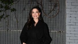 demet ozdemir yeni yasini kutladi 2kr56vRp