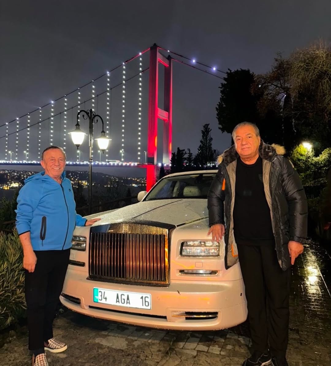 dogum gununde kendisine 74 milyonluk hediye alan ali agaoglunun hediye listesini pd arastirdi bir dLRBgirF
