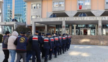 edirnenin iskender koyunde 14 bin 800 metrekare araziyi satan muhtar bulut bozan tutuklandi QRWUP1zI