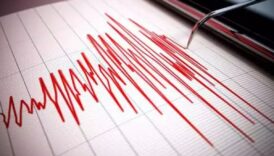 ege denizinde 52 buyuklugunde deprem 8adxzvUn