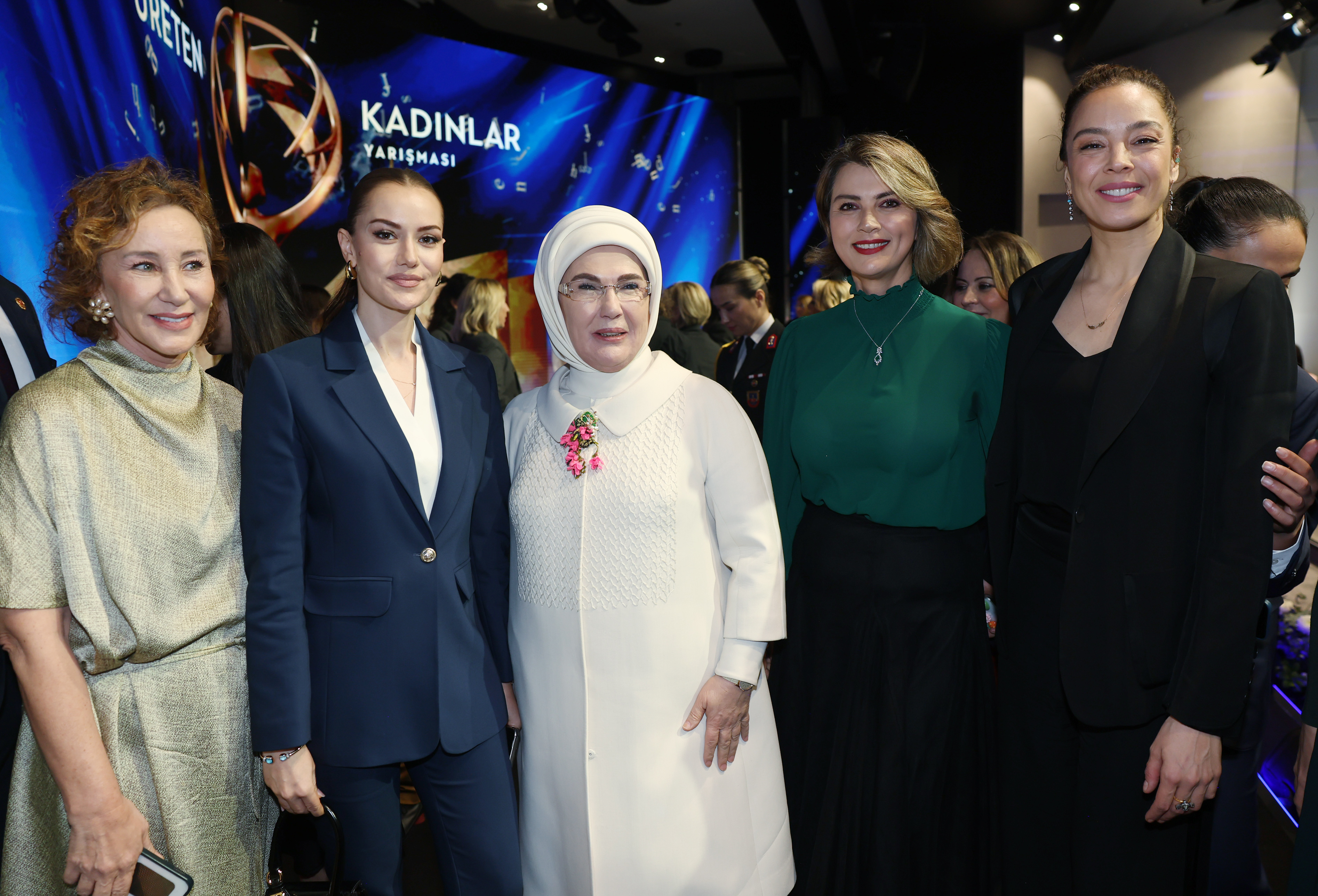 emine erdogan halkbank ureten kadinlar yarismasi odul toreninde konustu 0 zHprVp9R