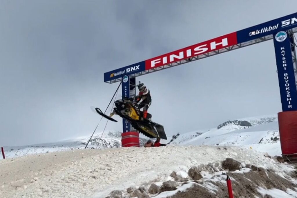 erciyes ikinci kez dunya kar motosikleti sampiyonasina ev sahipligi yapacak FGMIAzRO