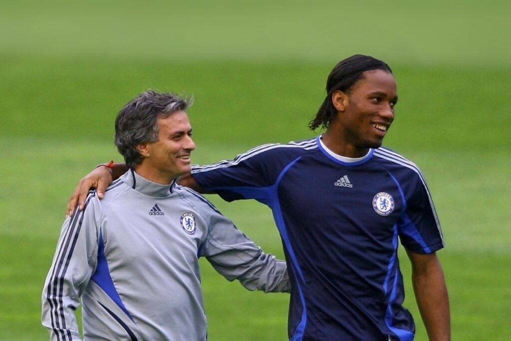 eski galatasarayli futbolcu didier drogba irkcilik ile suclanan fenerbahce teknik direktoru jose mourinho hakkinda BhQNROJ3